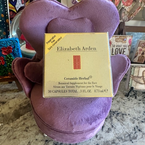 Elizabeth Arden Ceramide Herbal 39 Capsules Sealed Box New! - Picture 1 of 5